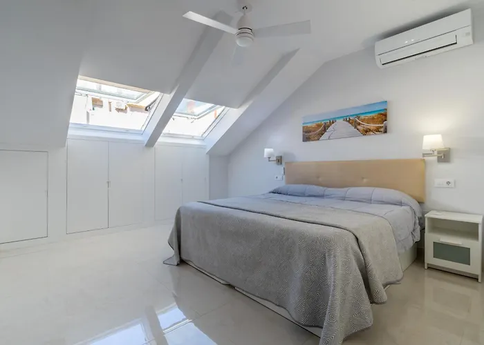 Castillo By Sur * Fuengirola