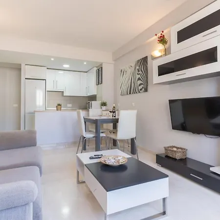 Castillo By Sur * 丰希罗拉