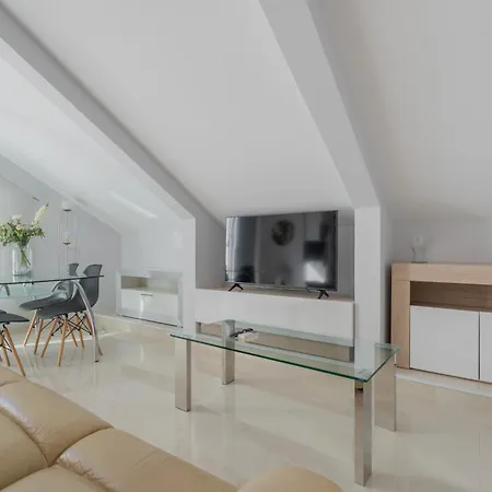 Castillo By Sur Appartement *