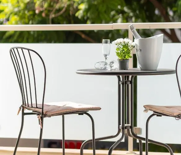 Castillo By Sur דירה